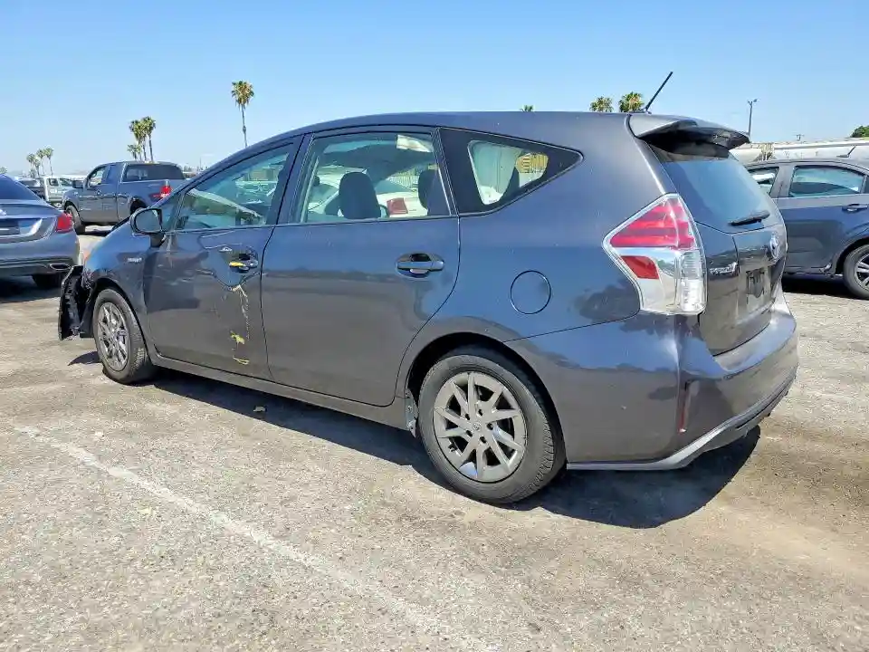JTDZN3EU3GJ051082 2016 TOYOTA PRIUS V FO-1