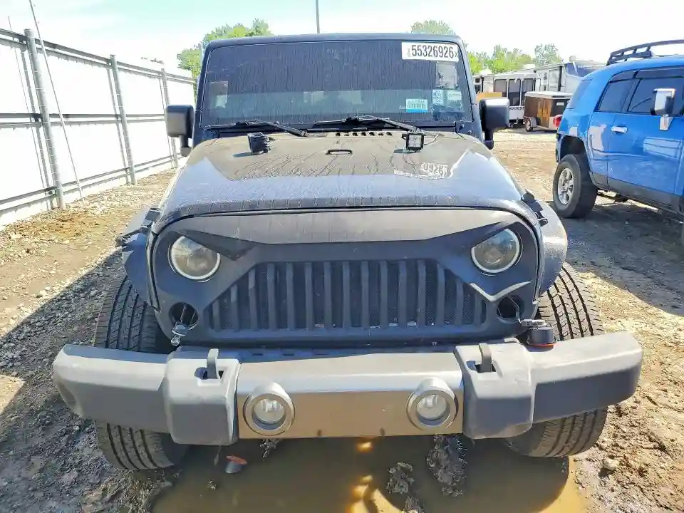 1J4BA3H15BL623680 2011 JEEP WRANGLER-4