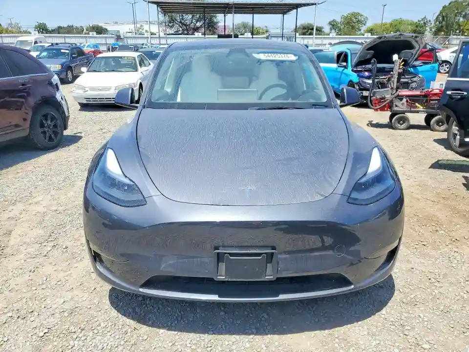 7SAYGDEE9PF970339 2023 TESLA MODEL Y-4