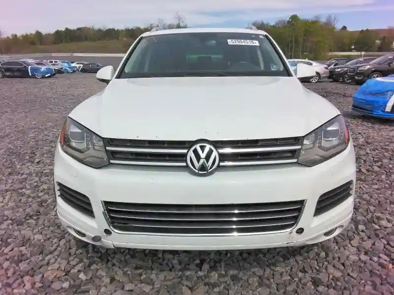 WVGEP9BP6ED013038 2014 VOLKSWAGEN TOUAREG-4