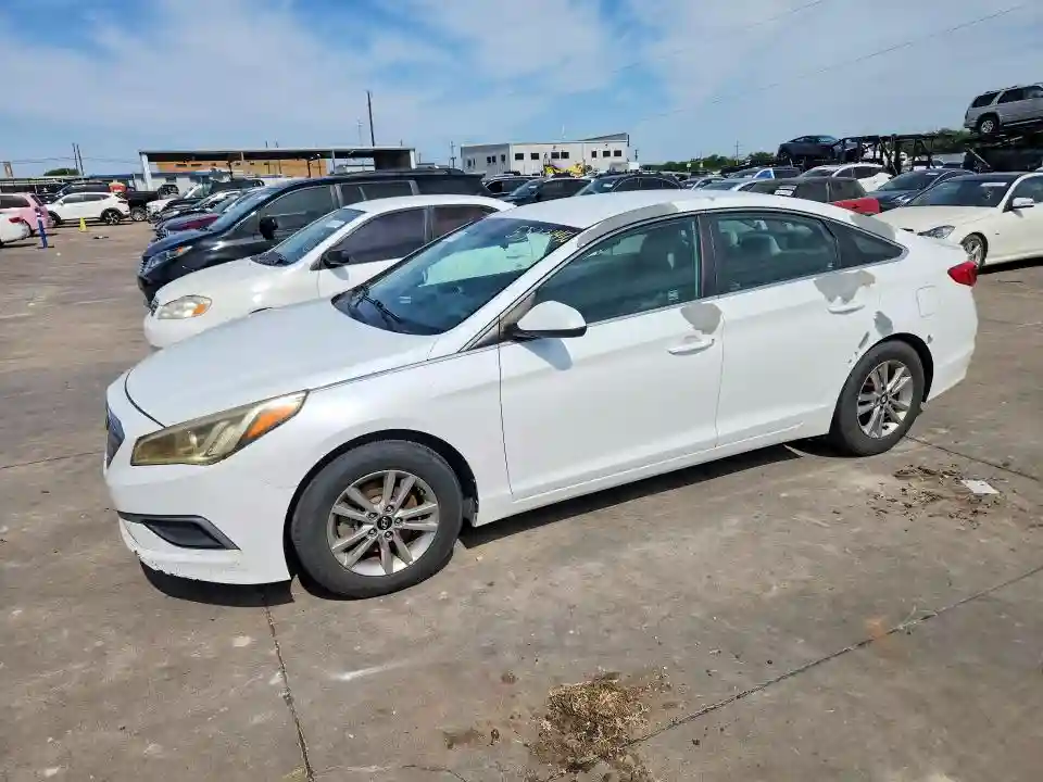 5NPE24AF0GH389858 2016 HYUNDAI SONATA-0