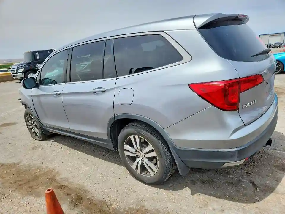 5FNYF6H87HB032102 2017 HONDA PILOT-1