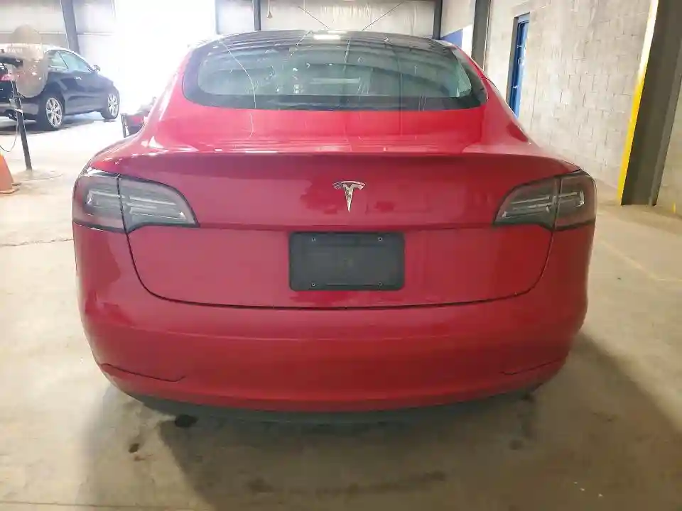 5YJ3E1EA3NF187782 2022 TESLA MODEL 3-5