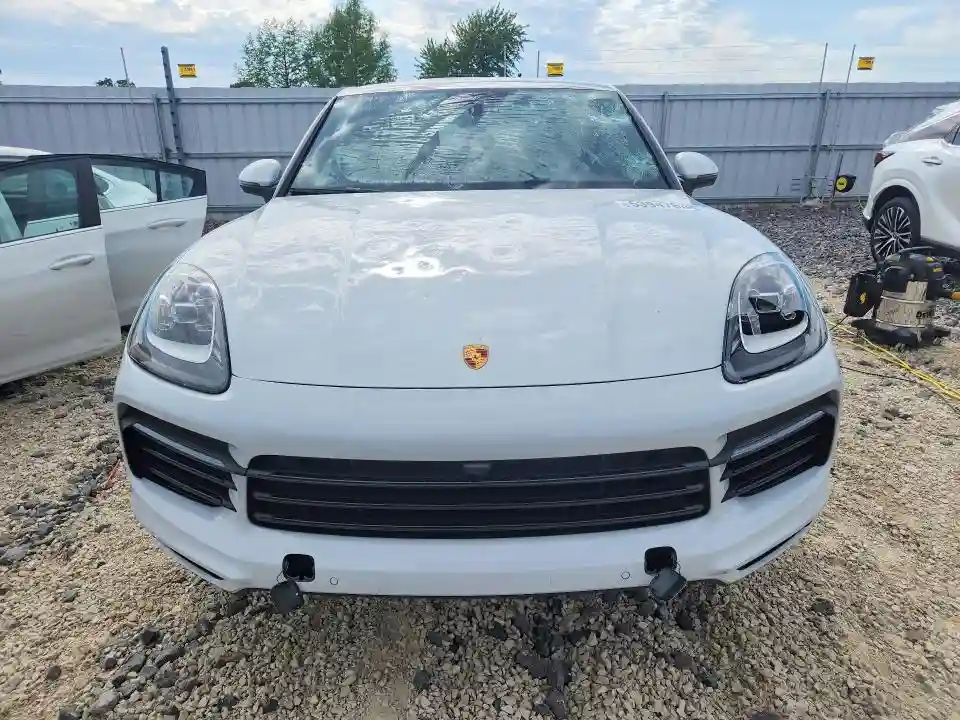 WP1BA2AY9NDA48097 2022 PORSCHE CAYENNE-4