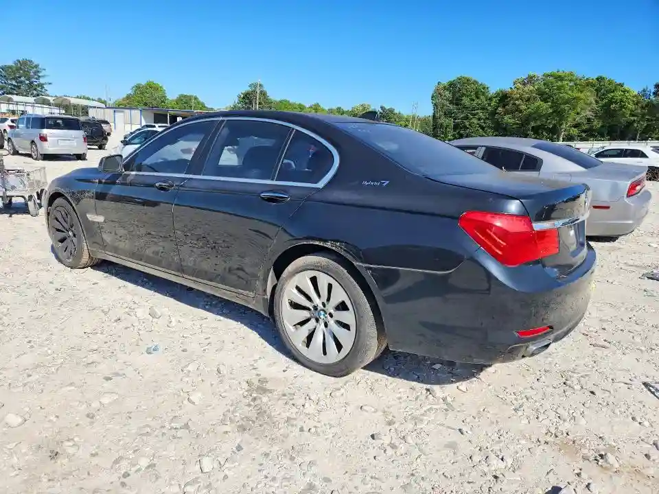 WBAKX6C56BC197110 2011 BMW 7 SERIES-1