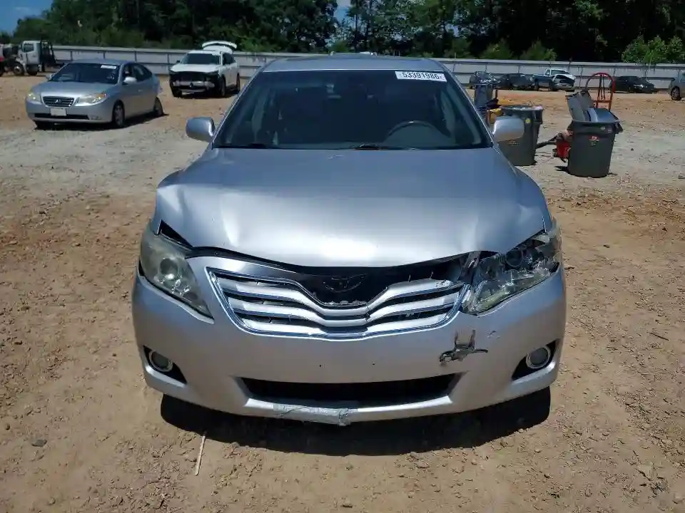 4T1BF3EK4BU164118 2011 TOYOTA CAMRY-4