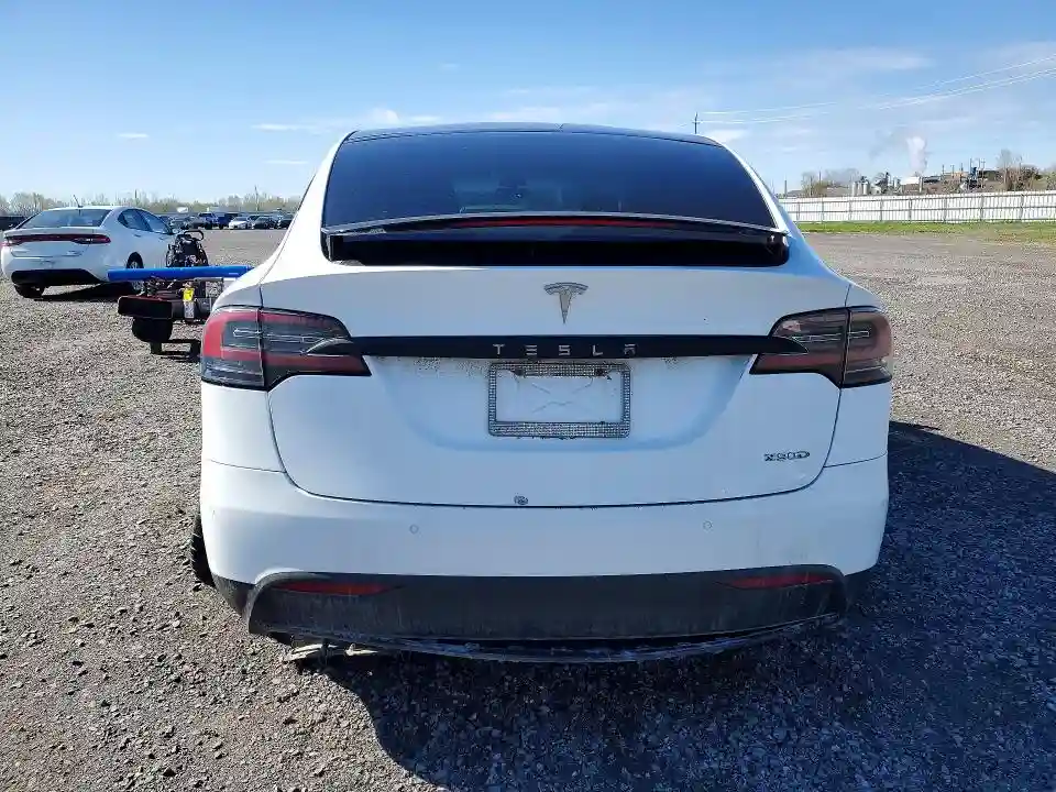 5YJXCBE27GF021807 2016 TESLA MODEL X-5