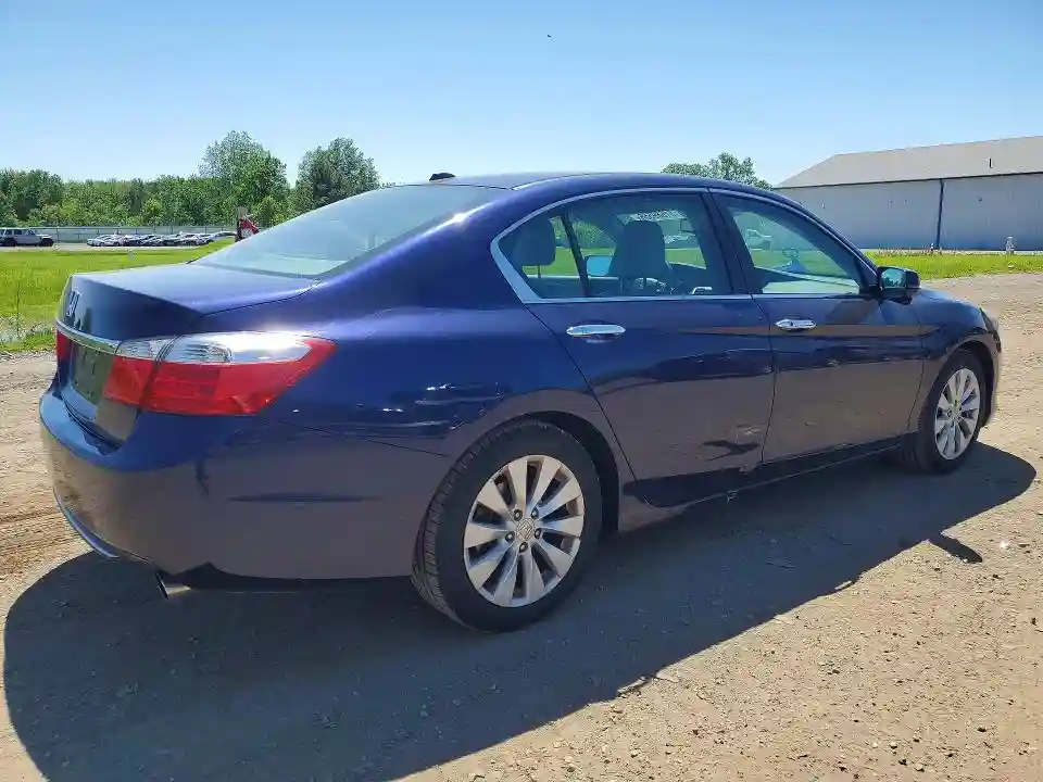 1HGCR2F85DA035906 2013 HONDA ACCORD-2