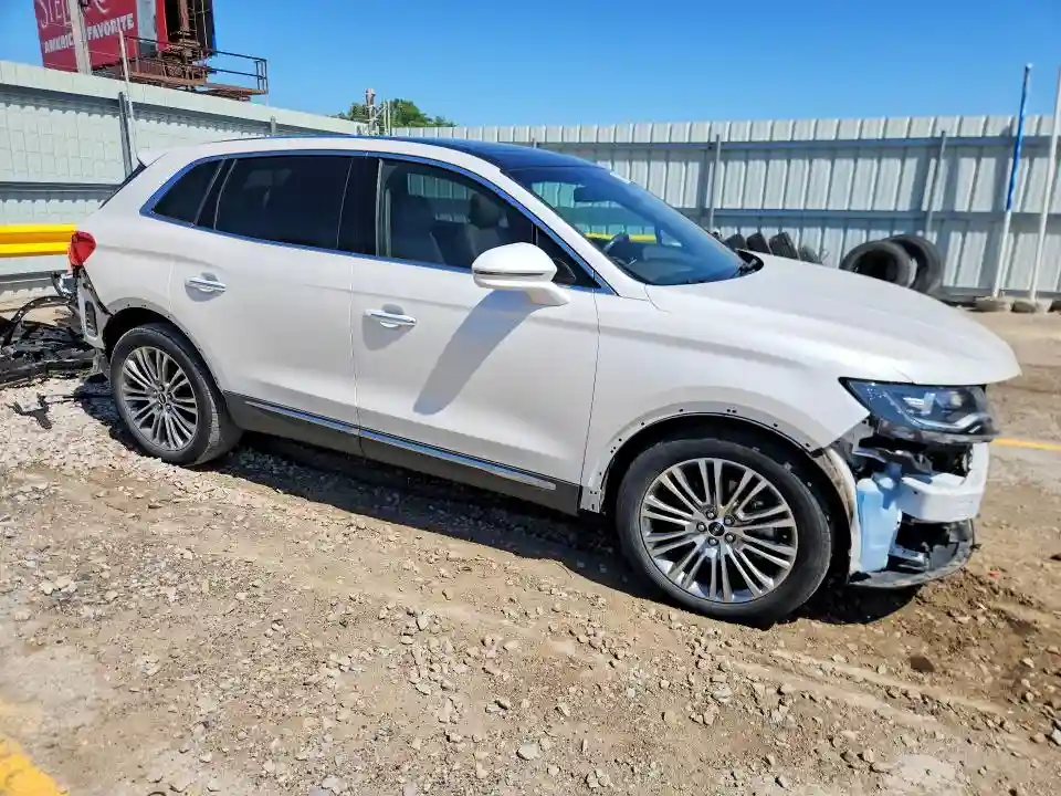 2LMPJ6LP5HBL53013 2017 LINCOLN MKX-3