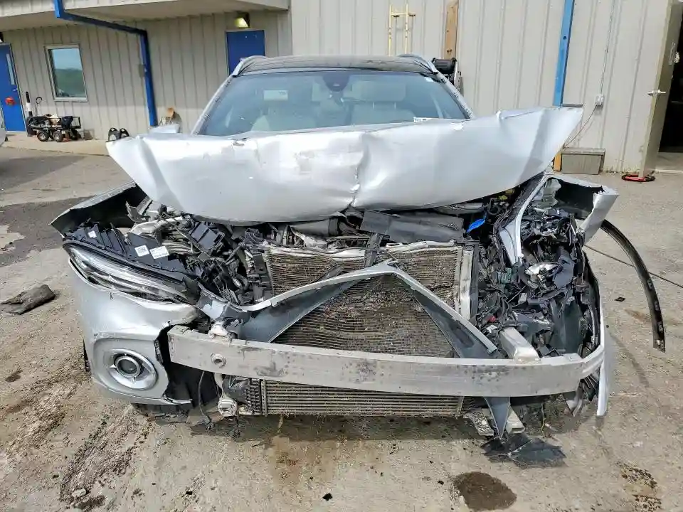 WDCTG4EBXJJ385132 2018 MERCEDES-BENZ GLA-CLASS-4