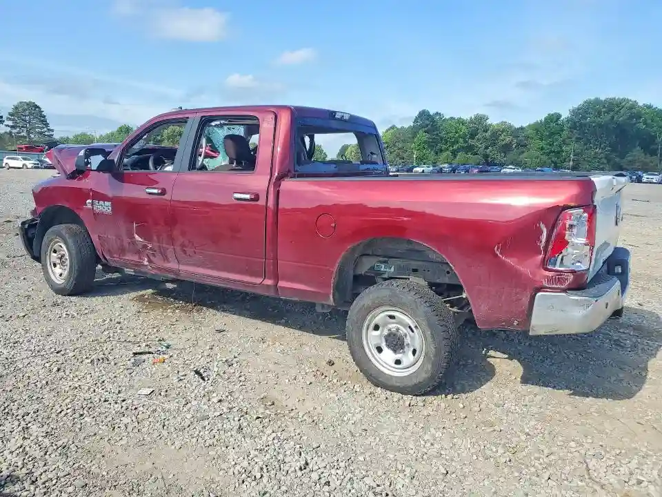 3C6UR5DL0JG343744 2018 RAM 2500-1