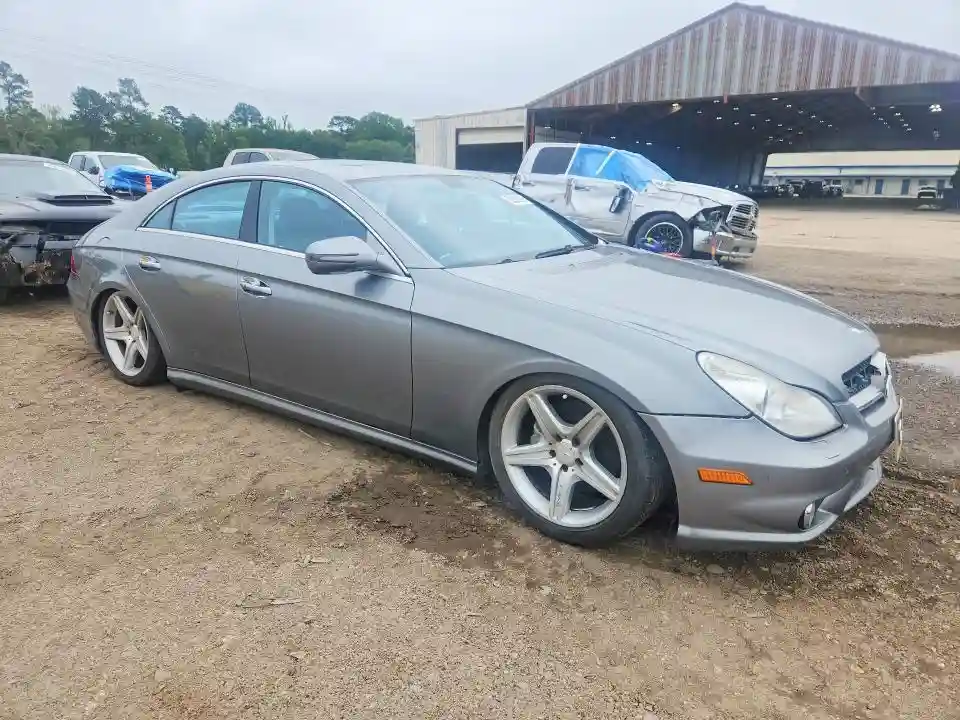 WDDDJ7CB3BA172286 2011 MERCEDES-BENZ CLS-CLASS-3