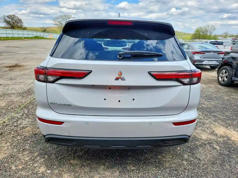 JA4J4TA82NZ041595 2022 MITSUBISHI OUTLANDER-5