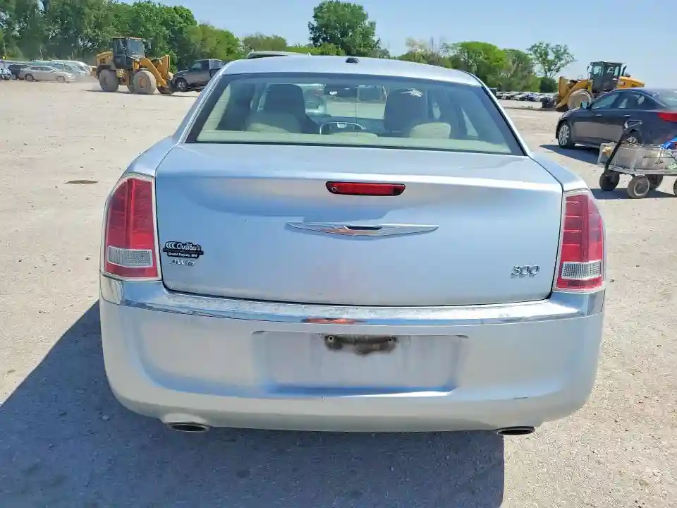 2C3CCARG1DH589897 2013 CHRYSLER 300-5