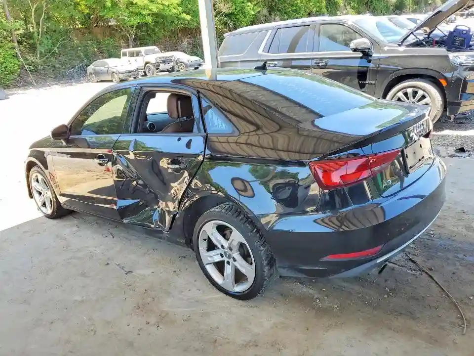 WAUB8GFF7H1031920 2017 AUDI A3-1