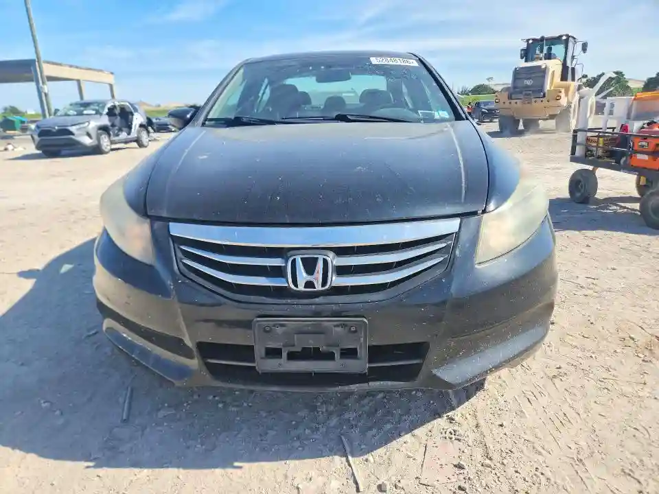 1HGCP2F67CA246205 2012 HONDA ACCORD-4