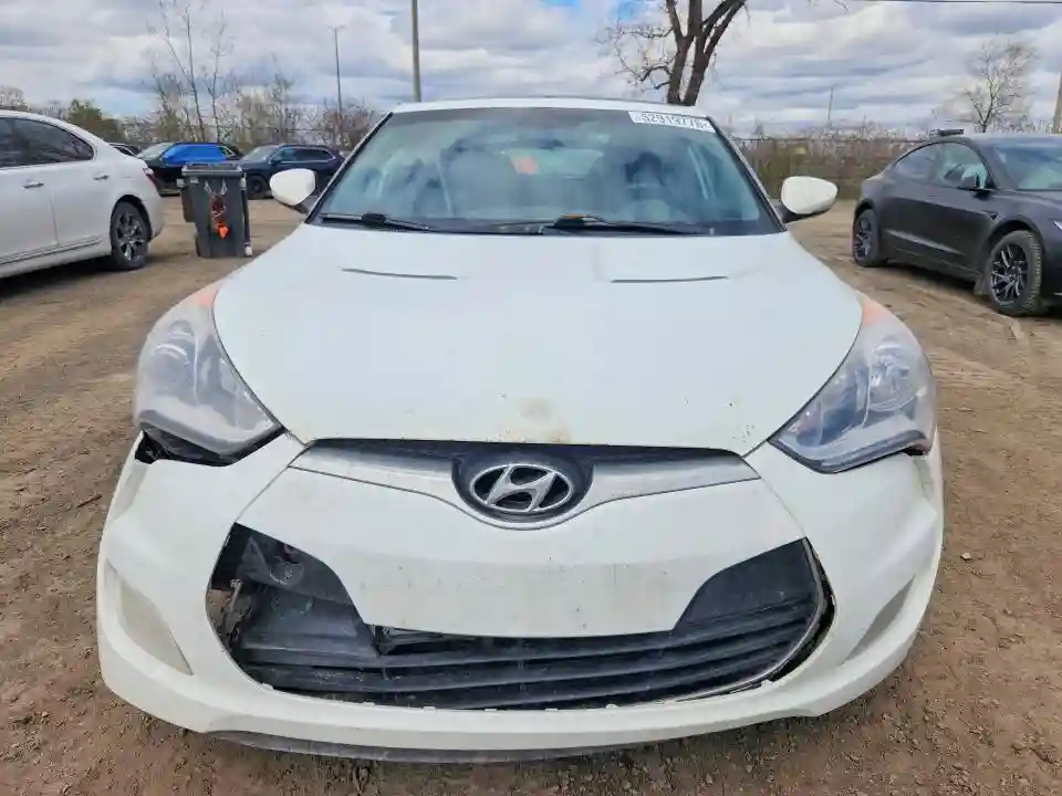 KMHTC6AD7FU241429 2015 HYUNDAI VELOSTER-4