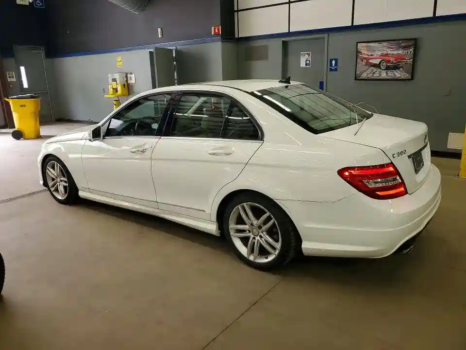WDDGF8AB4DR256161 2013 MERCEDES-BENZ C-CLASS-1