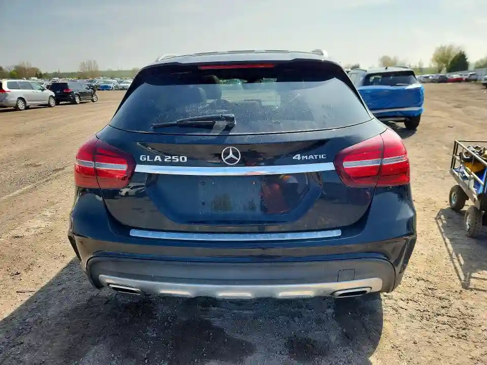 WDCTG4GB0JJ468890 2018 MERCEDES-BENZ GLA-CLASS-5