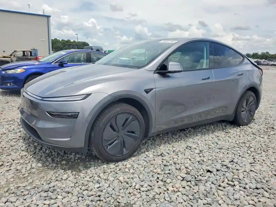7SAYGDED2TF525166 2026 TESLA MODEL Y-0