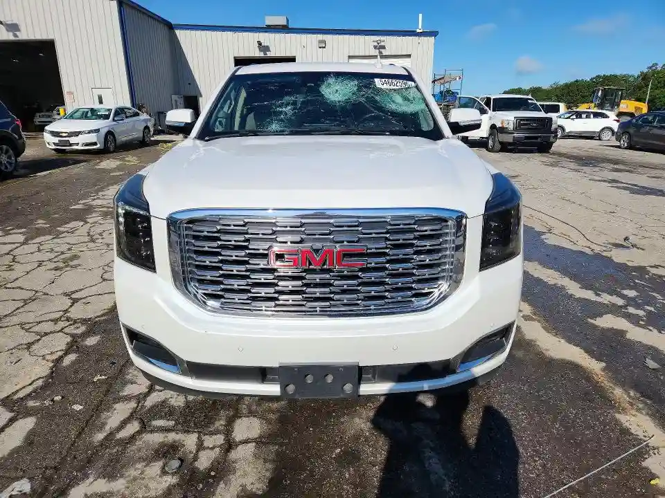 1GKS2BKC0HR235399 2017 GMC YUKON-4