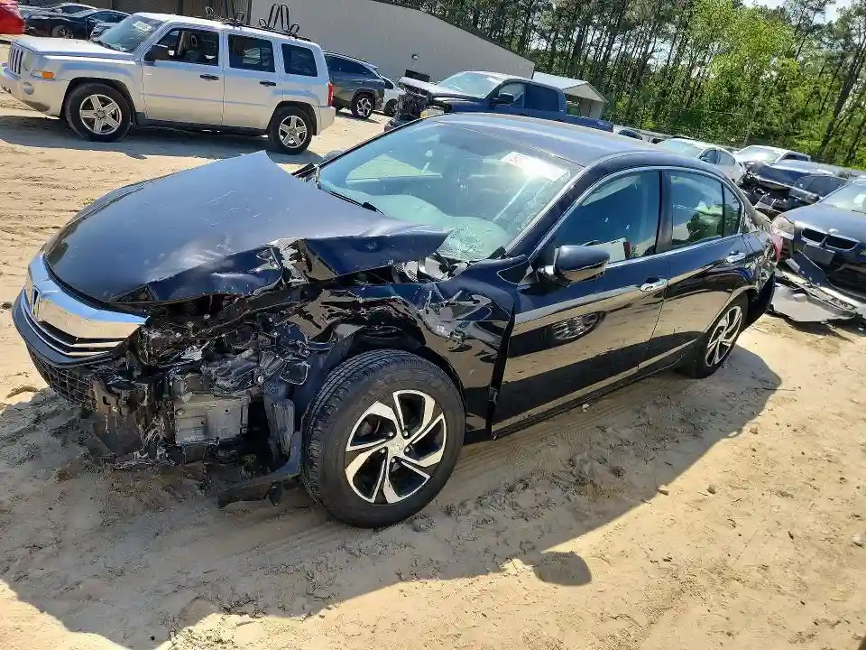 1HGCR2F34HA237985 2017 HONDA ACCORD-0