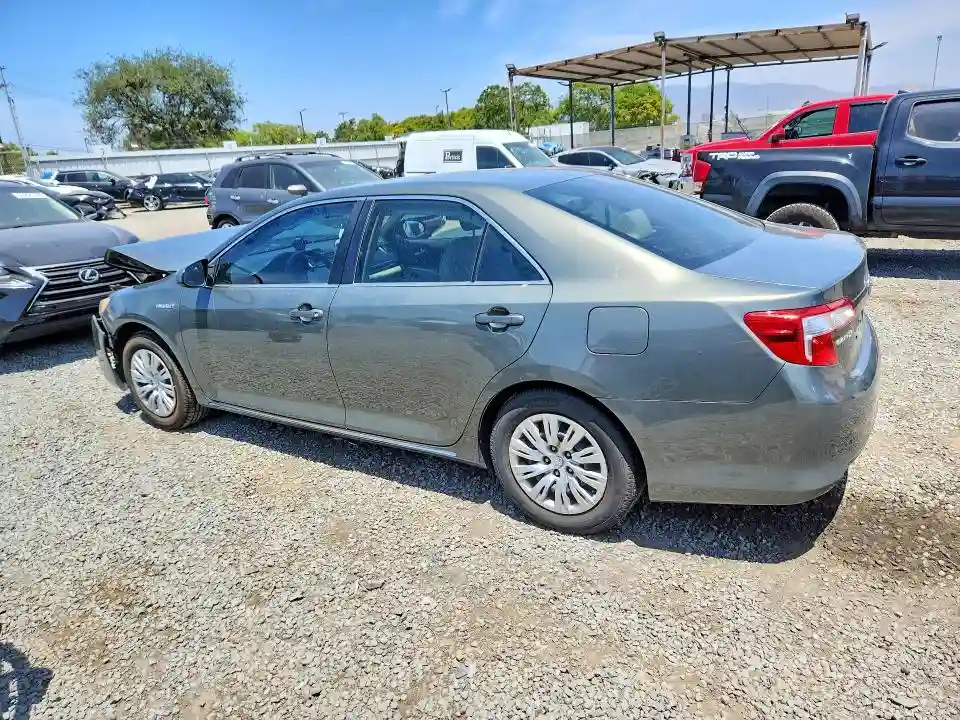 4T1BD1FK4EU136042 2014 TOYOTA CAMRY SOLA-1