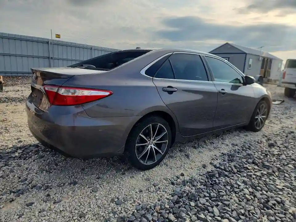 4T1BF1FK9FU017107 2015 TOYOTA CAMRY-2