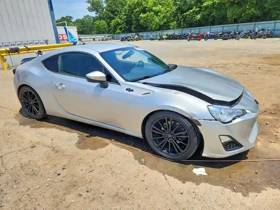 JF1ZNAA14D2730015 2013 SCION FRS-3
