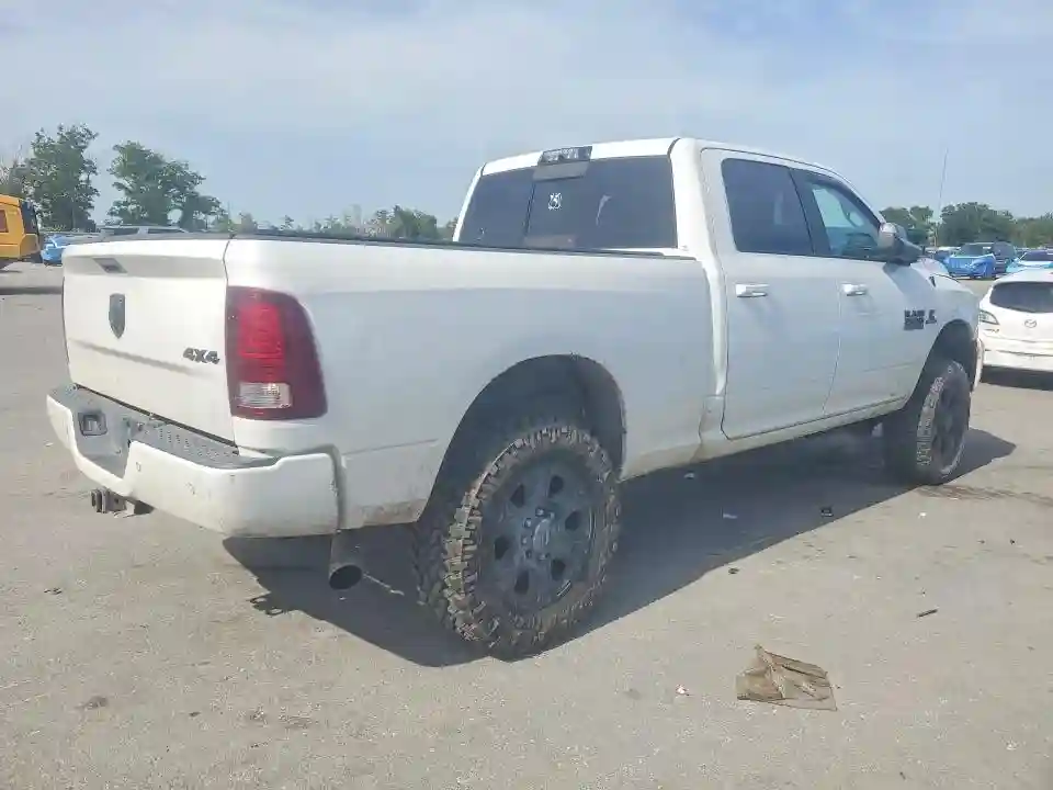 3C6UR5FL8HG663725 2017 RAM 2500-2