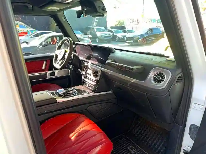 W1NYC7HJ0RX495684 2024 MERCEDES-BENZ G-CLASS-4