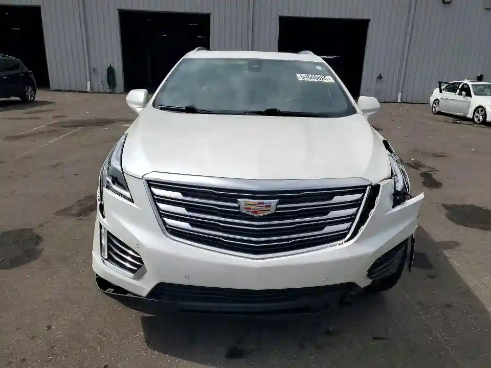 1GYKNERS7KZ289589 2019 CADILLAC XT5-4