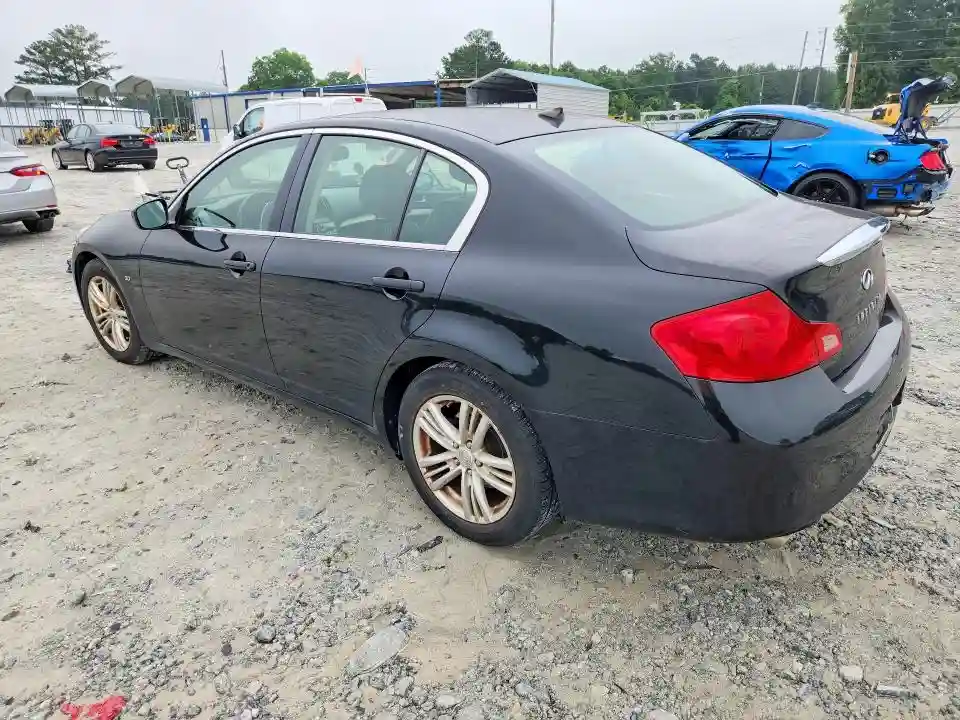 JN1CV6AP0FM501911 2015 INFINITI Q40-1