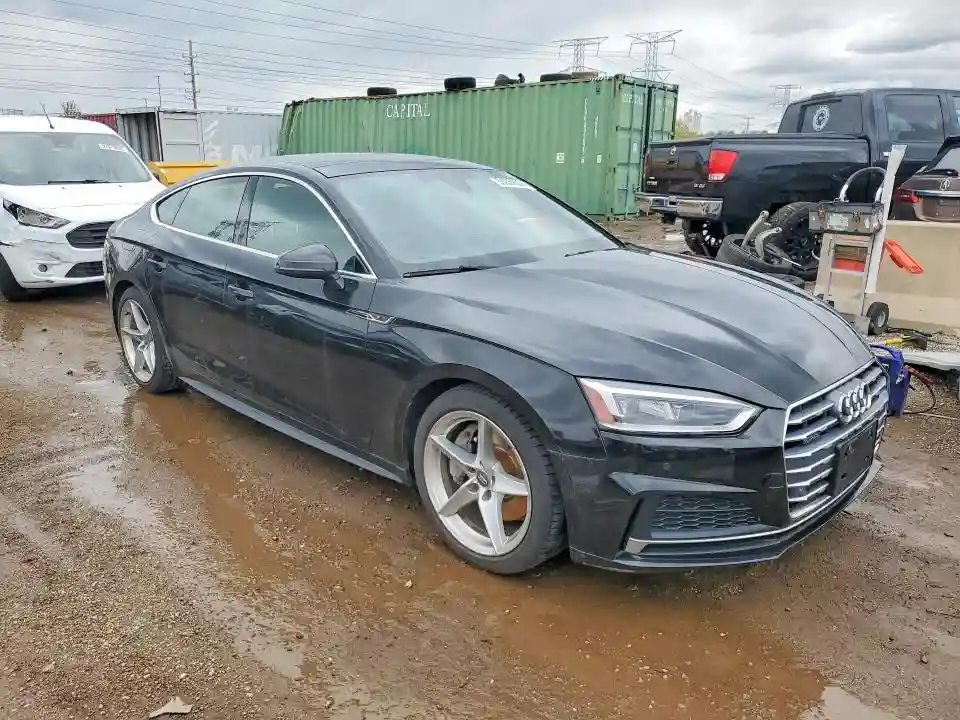 WAUENCF53JA084027 2018 AUDI A5-3