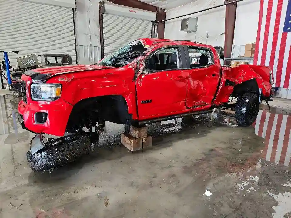 1GTG6BE32F1115858 2015 GMC CANYON-0