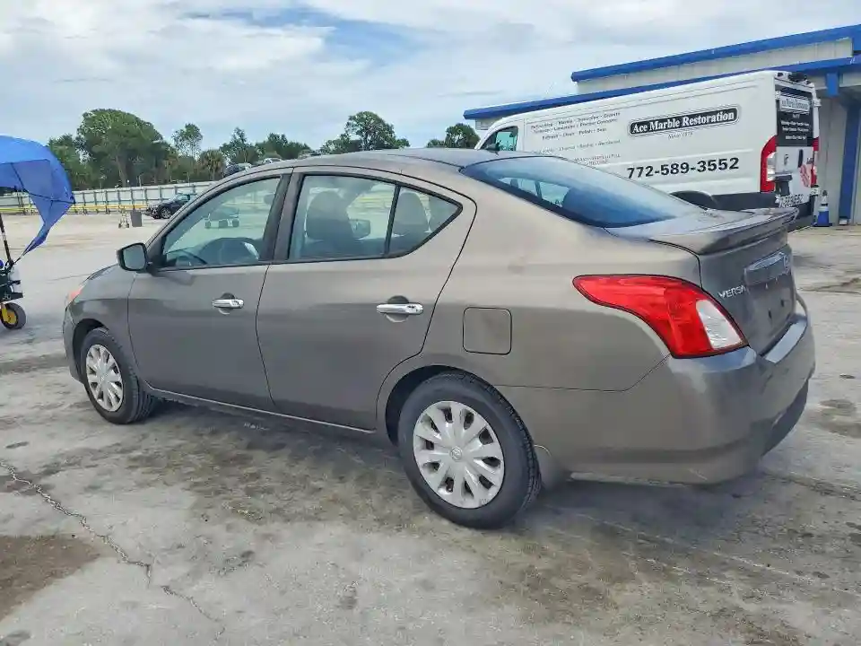 3N1CN7AP4HL832557 2017 NISSAN VERSA-1