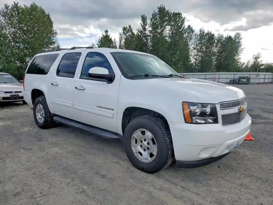 1GNSKJE73CR295584 2012 CHEVROLET SUBURBAN-3