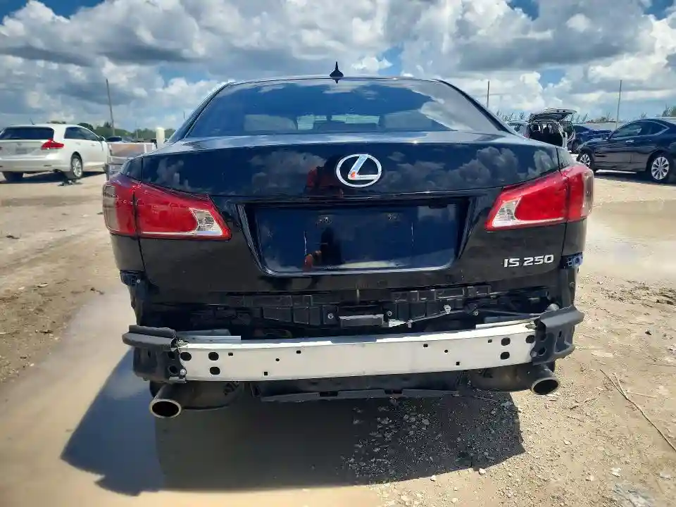 JTHBF5C27C5179029 2012 LEXUS IS-5