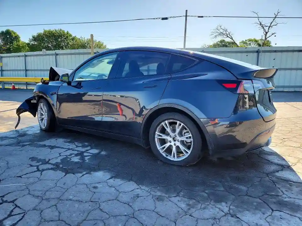 7SAYGDEE9RF994045 2024 TESLA MODEL Y-1