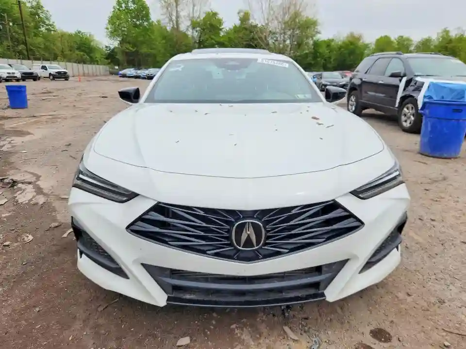 19UUB6F58RA000399 2024 ACURA TLX-4