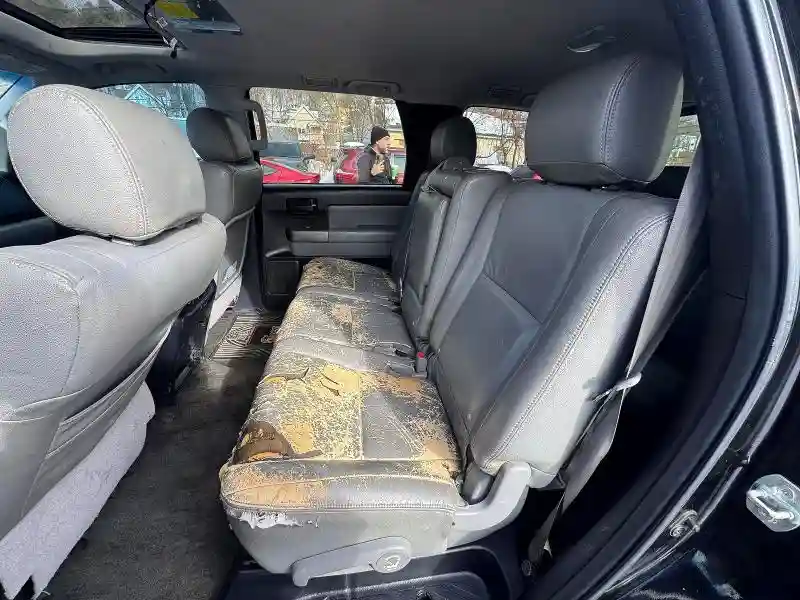 5TDBM5G17CS002449 2012 TOYOTA SEQUOIA-5