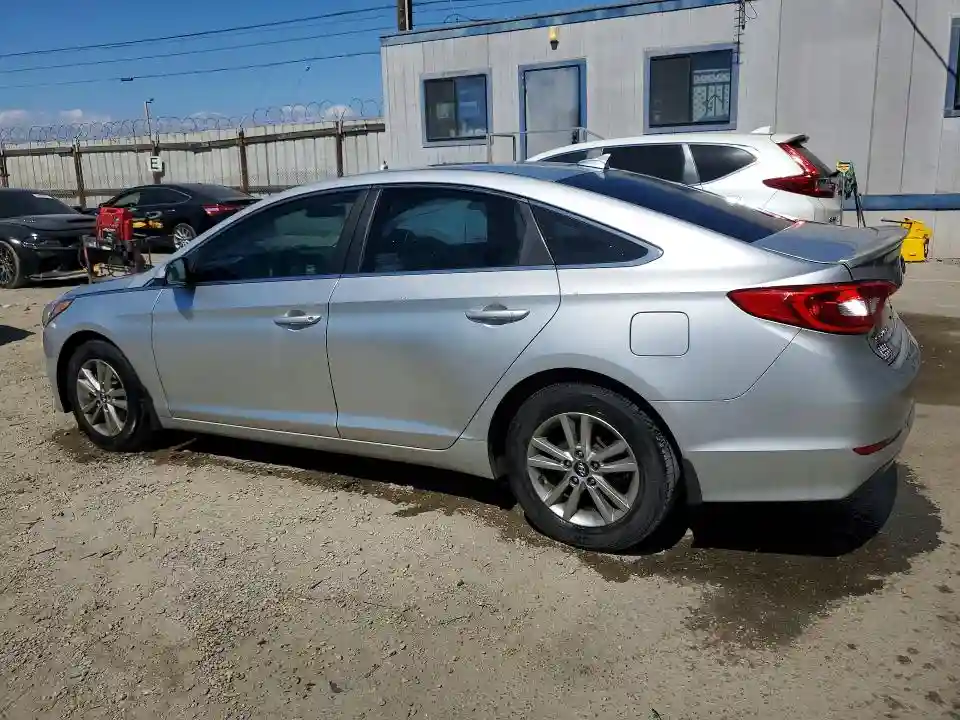 5NPE24AF1FH148762 2015 HYUNDAI SONATA-1