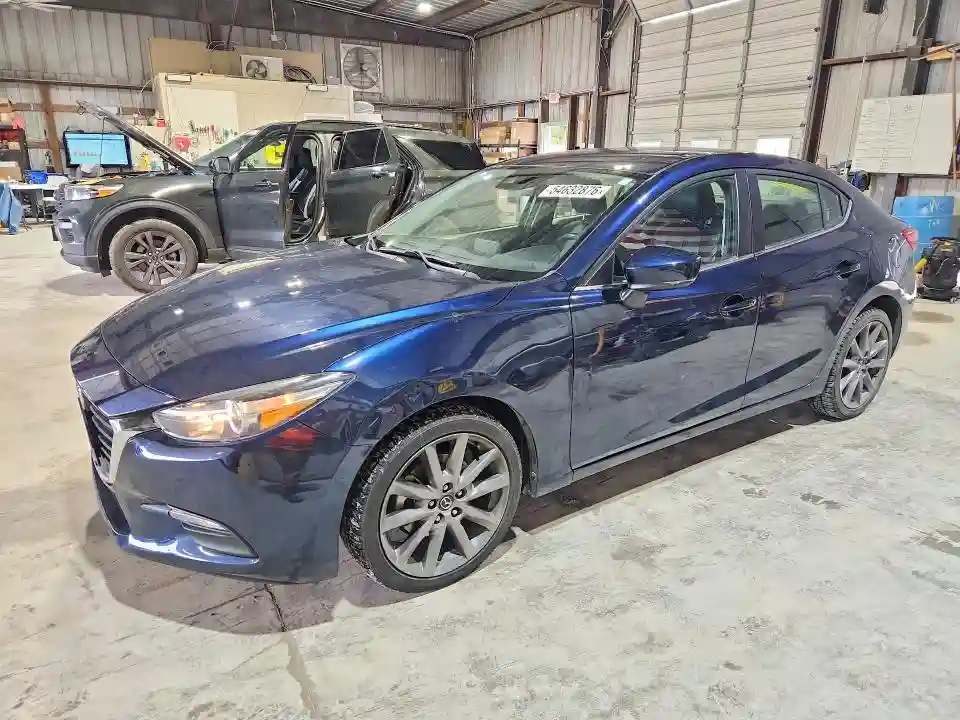 3MZBN1V34JM271867 2018 MAZDA 3-0