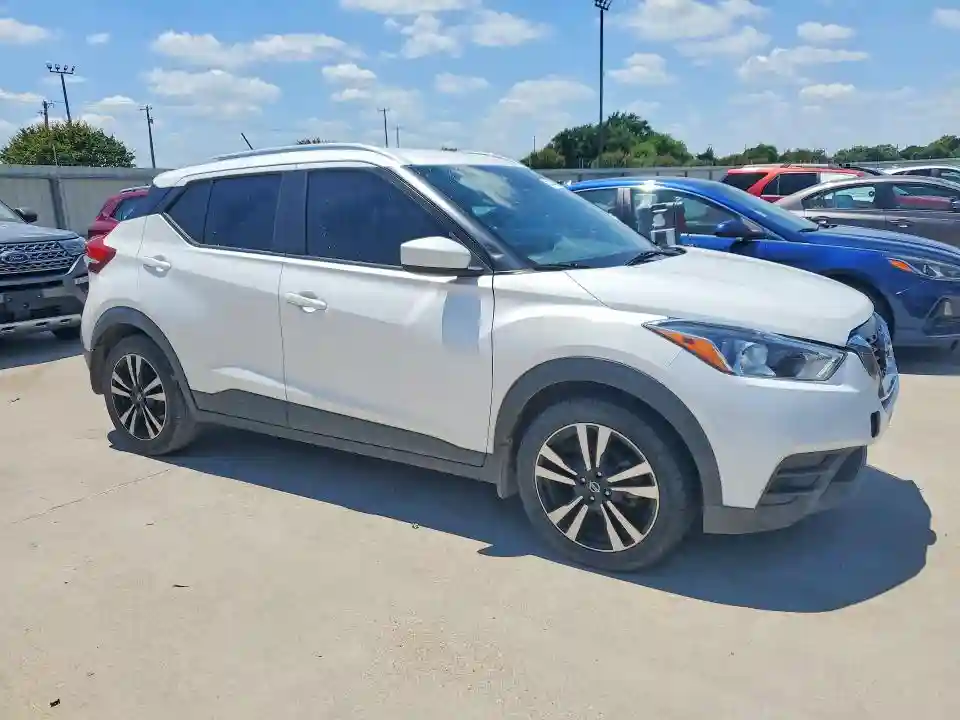 3N1CP5CU6KL563020 2019 NISSAN KICKS-3