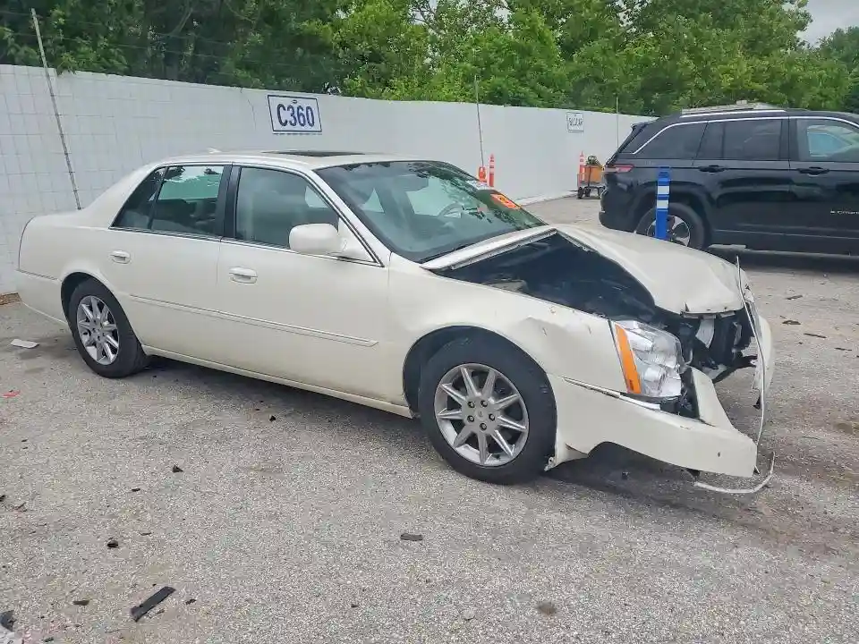 1G6KD5E61BU131072 2011 CADILLAC DTS-3