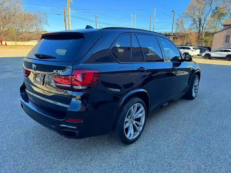 5UXKR6C55J0U15260 2018 BMW X5-3