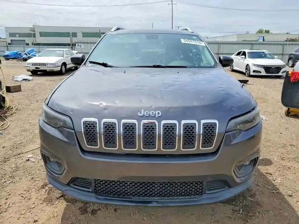 1C4PJMLB0KD481394 2019 JEEP CHEROKEE-4