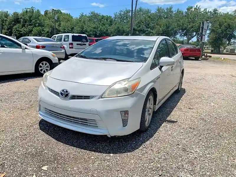JTDKN3DU6F0426941 2015 TOYOTA PRIUS-1