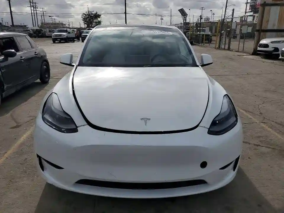 7SAYGDEF5PF738880 2023 TESLA MODEL Y-4