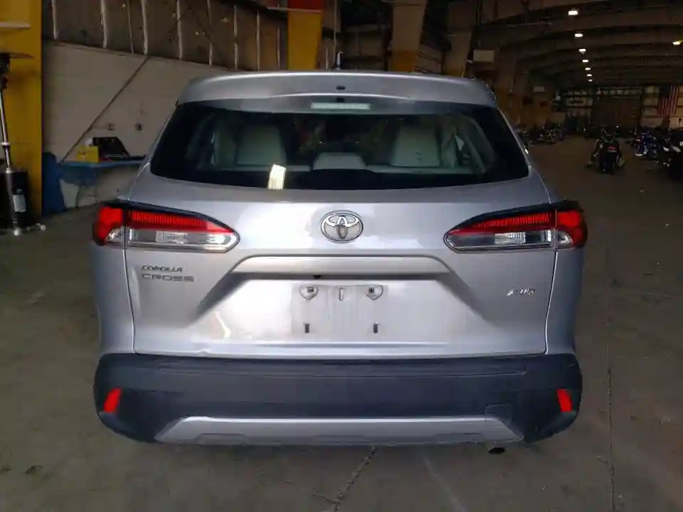 7MUAAABG8NV020671 2022 TOYOTA COROLLA CR-5